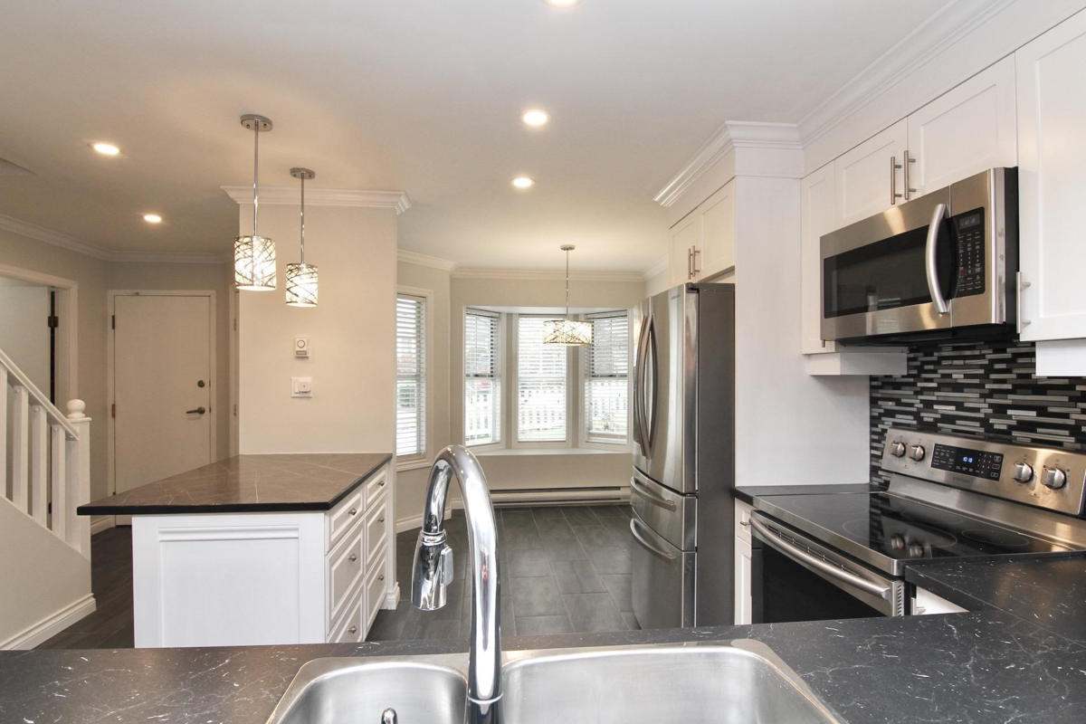 Office / Den Photo of 52 6537 138 Street, Surrey, BC