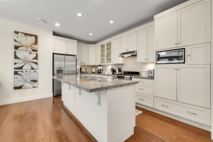 Breakfast Nook Photo of 14256 37th Avenue, Surrey, BC