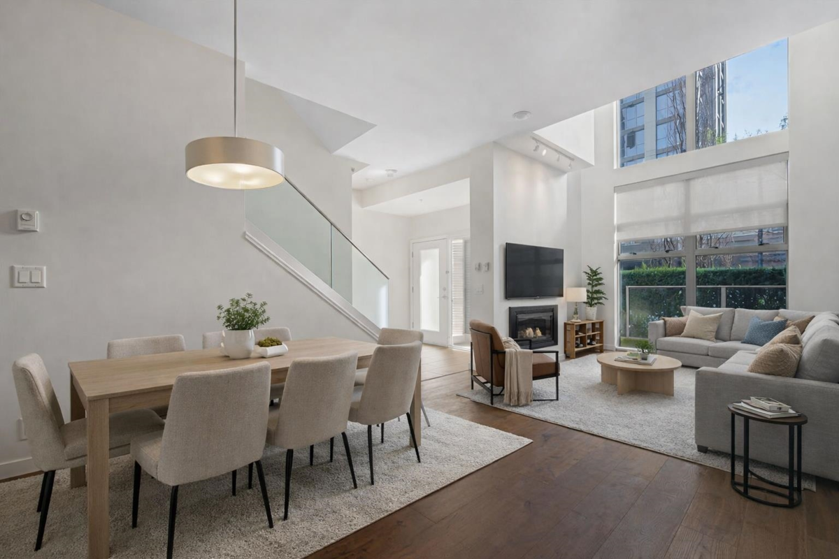 Dining Area Photo of 1237 Richards Street, Vancouver, BC