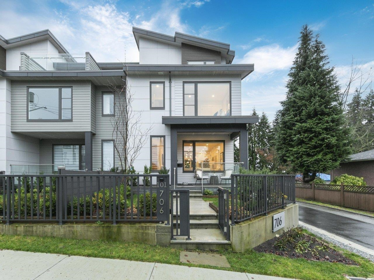 Backyard Photo of 103 706 Smith Avenue, Coquitlam, BC