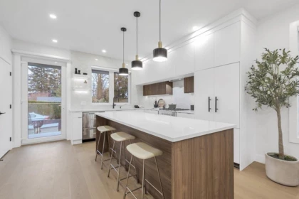 103 706 Smith Avenue, Coquitlam, BC