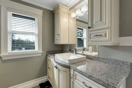 Hallway Photo of 2693 256 Street, Langley, BC