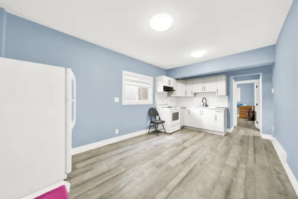Guest Bathroom Photo of 45533 Mcintosh Drive, Chilliwack, BC