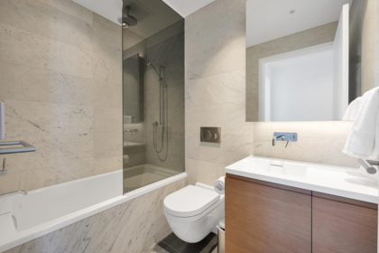 Laundry Room Photo of 5502 1289 Hornby Street, Vancouver, BC