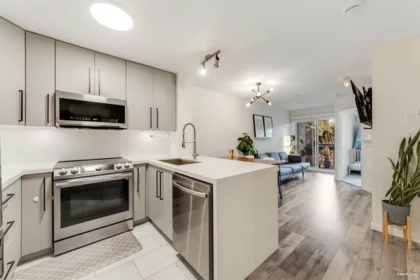 212 3278 Heather Street, Vancouver, BC, Vancouver — Apartment/Condo for sale
