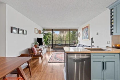 607 3970 Carrigan Court, Burnaby, BC, Burnaby — Apartment/Condo for sale