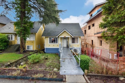 3716 W 29th Avenue, Vancouver, BC, Vancouver — Single Family Residence for sale