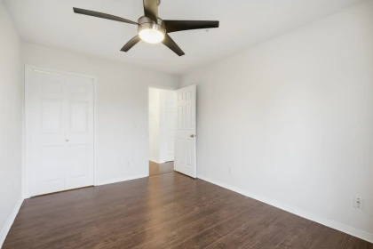 Powder Room Photo of 308 12155 75a Avenue, Surrey, BC