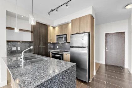 Kitchen Island Photo of A408 20211 66 Avenue, Langley, BC