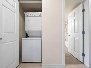 Powder Room Photo of 204 14859 100 Avenue, Surrey, BC