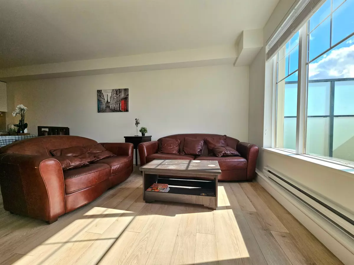 Family Room Photo of A202 20487 65 Avenue, Langley, BC