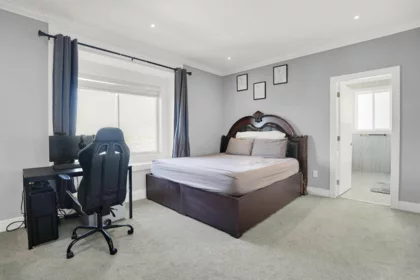 Bedroom 2 Photo of 14919 62a Avenue, Surrey, BC