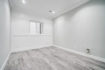 Basement Recreation Room Photo of 14220 114 Avenue, Surrey, BC