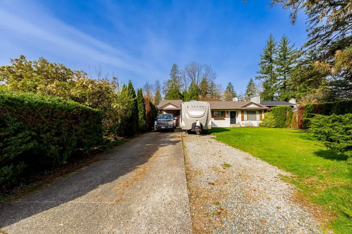 Living Room Photo of 3525 Latimer Street, Abbotsford, BC