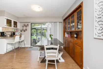 Kitchen Island Photo of 3525 Latimer Street, Abbotsford, BC