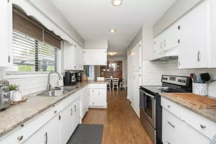 Primary Bedroom Photo of 3525 Latimer Street, Abbotsford, BC