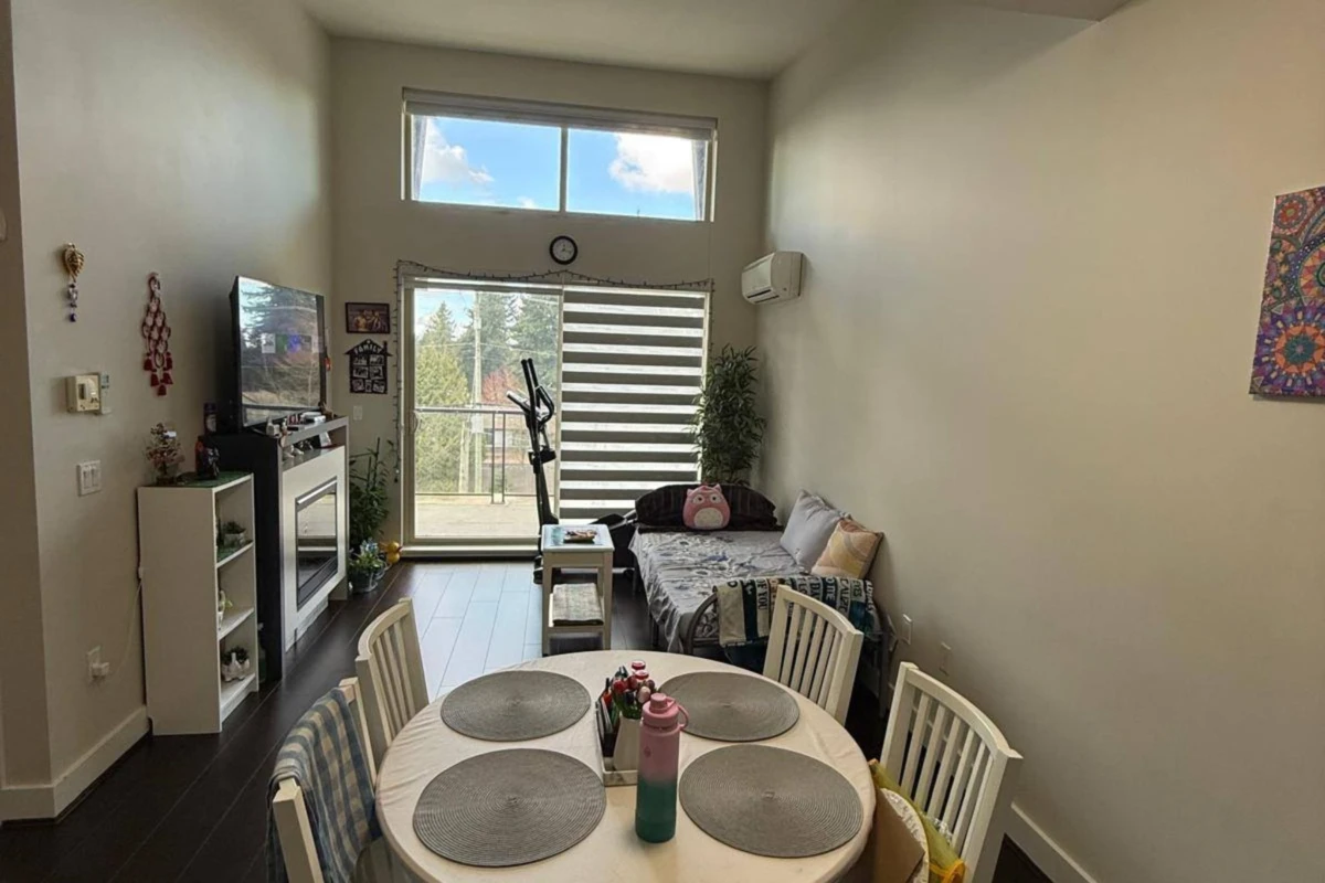 Dining Area Photo of 412 6628 120 Street, Surrey, BC