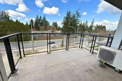 Primary Bathroom Photo of 412 6628 120 Street, Surrey, BC