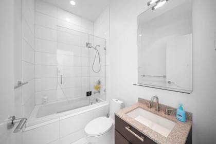 Mudroom Photo of 901 5131 Brighouse Way, Richmond, BC