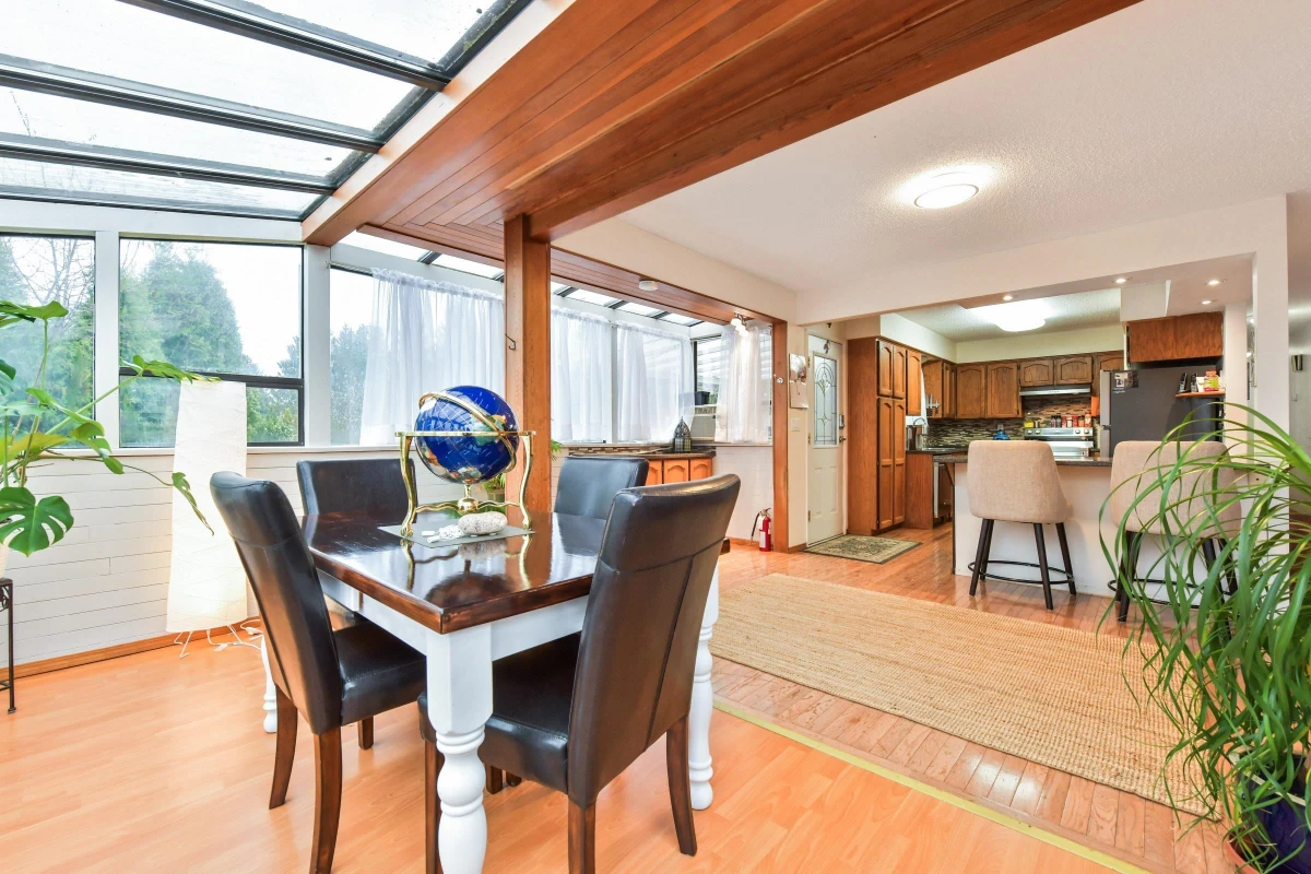 Dining Area Photo of 34560 Hurst Crescent, Abbotsford, BC