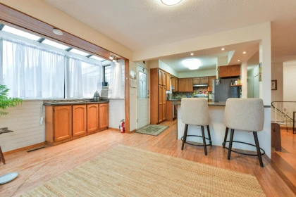 Kitchen Photo of 34560 Hurst Crescent, Abbotsford, BC