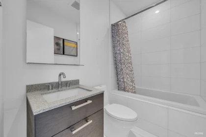 Entry Foyer Photo of 1201 5199 Brighouse Way, Richmond, BC