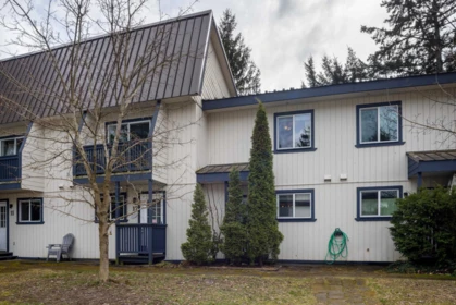 Hot Tub / Spa Photo of 13 1470 Laurel Street, Pemberton, BC
