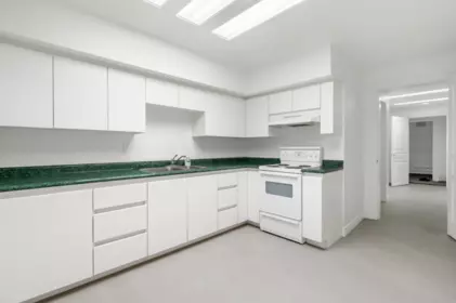 Garage Interior Photo of 16988 103a Avenue, Surrey, BC