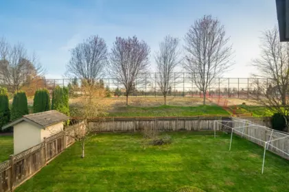 Garden / Landscaping Photo of 16988 103a Avenue, Surrey, BC