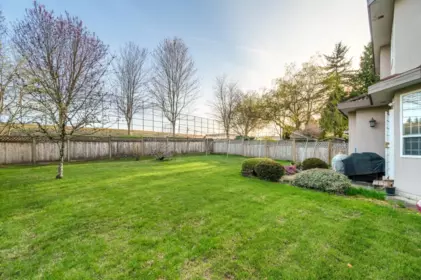 Hot Tub / Spa Photo of 16988 103a Avenue, Surrey, BC