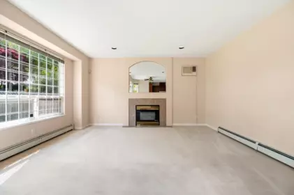 Primary Bedroom Photo of 16988 103a Avenue, Surrey, BC