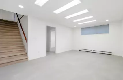 Staircase Photo of 16988 103a Avenue, Surrey, BC