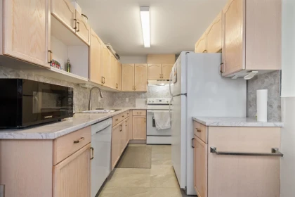 Kitchen Photo of 204 46000 First Avenue, Chilliwack, BC