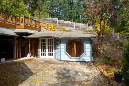 Front Yard Photo of 1248 Miller Road, Bowen Island, BC