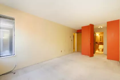 313 9584 Manchester Drive, Burnaby, BC, Burnaby — Apartment/Condo for sale