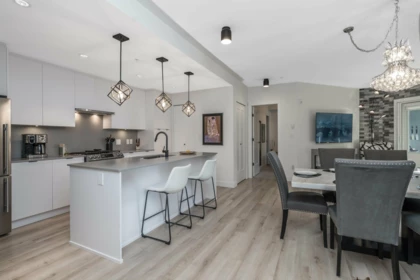 412 2493 Montrose Avenue, Abbotsford, BC, Abbotsford — Apartment/Condo for sale