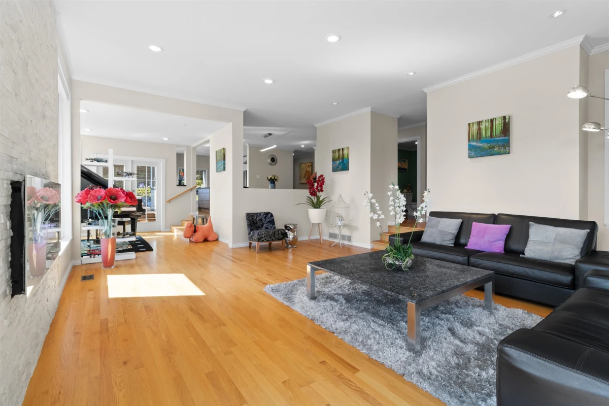 Family Room Photo of 4635 Caulfeild Drive, West Vancouver, BC