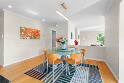 Breakfast Nook Photo of 4635 Caulfeild Drive, West Vancouver, BC
