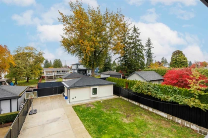 Backyard Photo of 8475 12th Avenue, Burnaby, BC