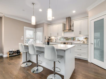 Kitchen Island Photo of 1873 Osprey Drive, Tsawwassen, BC