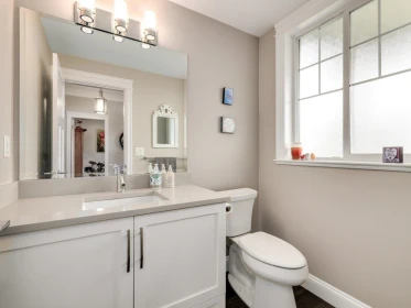 Primary Bathroom Photo of 1873 Osprey Drive, Tsawwassen, BC