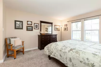 Entry Foyer Photo of 4 21848 50 Avenue, Langley, BC