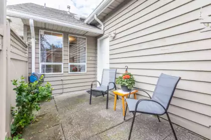 Garden / Landscaping Photo of 4 21848 50 Avenue, Langley, BC