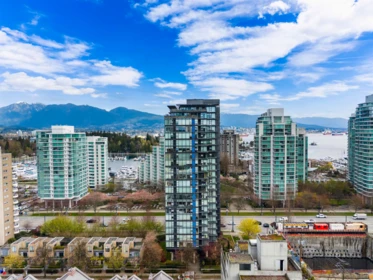 Hot Tub / Spa Photo of 1002 1723 Alberni Street, Vancouver, BC