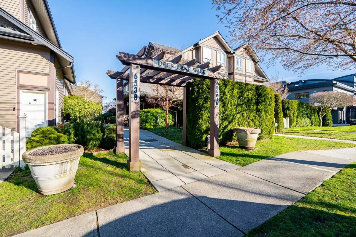 Exterior Rear Photo of 4 6538 Elgin Avenue, Burnaby, BC
