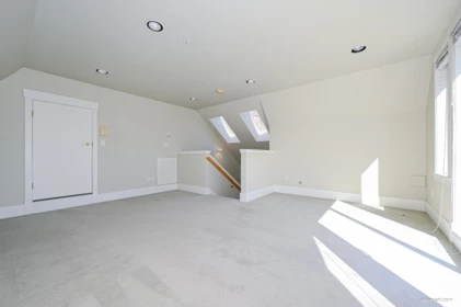 Powder Room Photo of 3998 W 32nd Avenue, Vancouver, BC