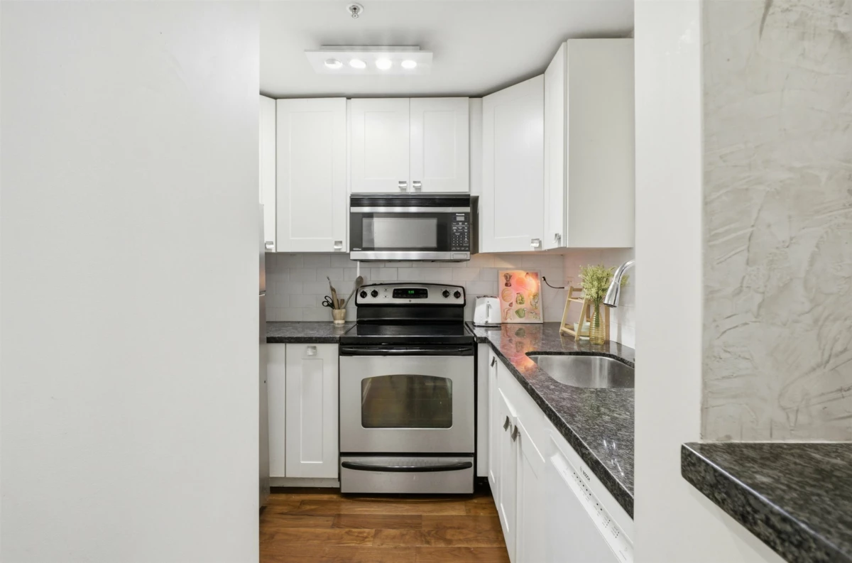 Living Room Photo of 307 1230 Haro Street, Vancouver, BC