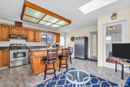 Breakfast Nook Photo of 3088 School Avenue, Vancouver, BC