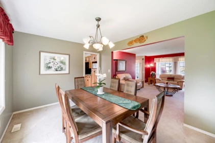 Breakfast Nook Photo of 44722 Cumberland Avenue, Chilliwack, BC