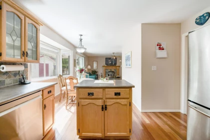 Primary Bathroom Photo of 44722 Cumberland Avenue, Chilliwack, BC
